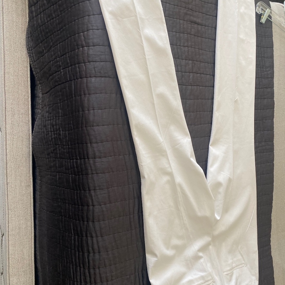 Chicos Comfort Waist straight leg pants ALABASTER 0.5R